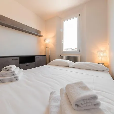 Carracci House - Free Parking - Station - Center E Fiera * Bologna